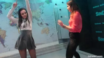 Sensual wet play with hot amateur babes Screencap 25 on sinx.preview.netperv.com