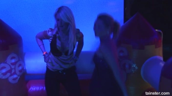 Spring Break Blow-Out Part 2 - Cam 4 Screencap 28 on sinx.preview.netperv.com