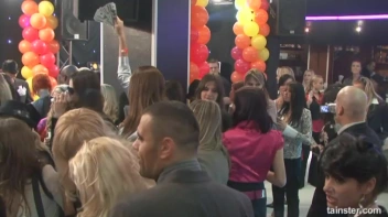 Gash Gamblers Part 1 - Cam 1 Screencap 13 on sinx.preview.netperv.com