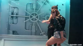 These gorgeous babes love to get wet Screencap 42 on sinx.preview.netperv.com