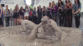 Muddy Wrestling: Fired Up Eurobabes Bring On The Mess - Audience Gets It! Screencap 16 on sinx.preview.netperv.com