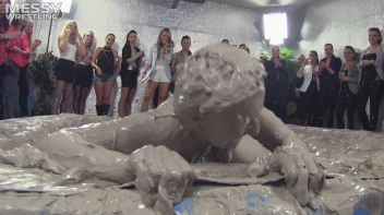 Muddy Wrestling: Fired Up Eurobabes Bring On The Mess - Audience Gets It! Screencap 58 on sinx.preview.netperv.com