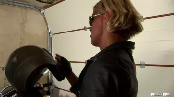 Biker Chick Cranks Up The Bi Action Screencap 3 on sinx.preview.netperv.com