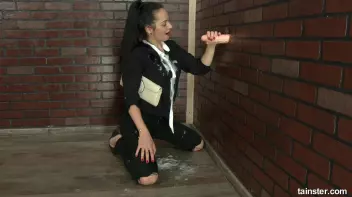 Ashley Woods enjoys it to the fullest Screencap 16 on sinx.preview.netperv.com