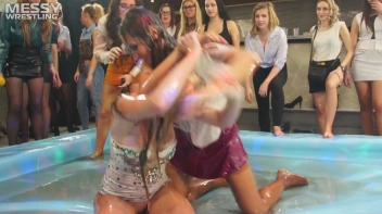 Messy Wrestling: Multi Battle Oil Freaks Slop It Up And Bring The Heat! Screencap 24 on sinx.preview.netperv.com