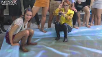 Messy Wrestling: Multi Battle Oil Freaks Slop It Up And Bring The Heat! Screencap 32 on sinx.preview.netperv.com