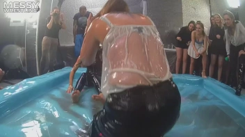 Messy Wrestling: Multi Battle Oil Freaks Slop It Up And Bring The Heat! Screencap 62 on sinx.preview.netperv.com