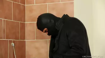 Enter The Men's Room At Your Own Risk Screencap 1 on sinx.preview.netperv.com