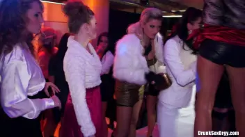 Holiday Hotties Part 1 - Cam 2 Screencap 18 on sinx.preview.netperv.com