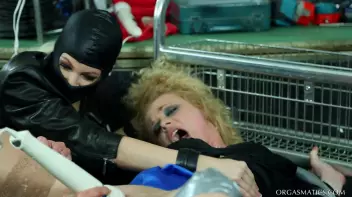 Fist That Orgasmatic Piece Of Meat! Screencap 38 on sinx.preview.netperv.com