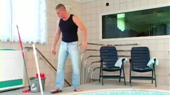 These Bitches Mean BUSINESS!!! Screencap 2 on sinx.preview.netperv.com