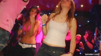 Blue Jean Babes Part 3 Cam 3 Screencap 78 on sinx.preview.netperv.com