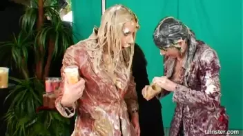 Epic Food Fight Screencap 60 on sinx.preview.netperv.com