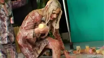 Epic Food Fight Screencap 78 on sinx.preview.netperv.com