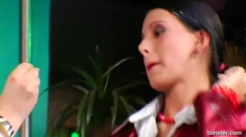 Epic Food Fight Screencap 17 on sinx.preview.netperv.com