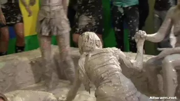 When Two Mud Battles Become One Screencap 34 on sinx.preview.netperv.com