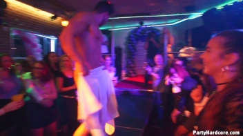 Party Hardcore Gone Crazy Vol. 38 Part 1 - Cam 2 Screencap 62 on sinx.preview.netperv.com