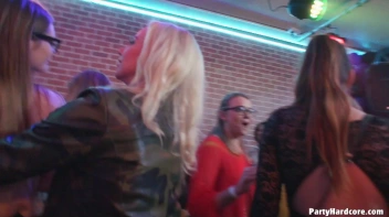 Party Hardcore Gone Crazy Vol. 38 Part 1 - Cam 2 Screencap 12 on sinx.preview.netperv.com