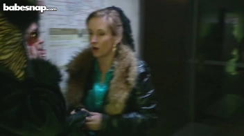 Bitch Problems At The Bus Stop Screencap 9 on sinx.preview.netperv.com