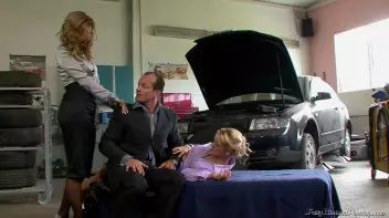 Let The Piss Rain Down Screencap 15 on sinx.preview.netperv.com