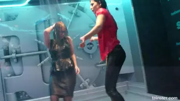 Sweet girls getting the wetlook Screencap 36 on sinx.preview.netperv.com