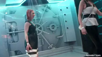 Sweet girls getting the wetlook Screencap 58 on sinx.preview.netperv.com