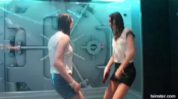 Sweet girls getting the wetlook Screencap 71 on sinx.preview.netperv.com