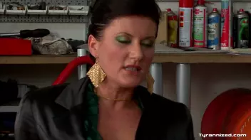 Bitch Boss' Porn Past Exposed! Screencap 97 on sinx.preview.netperv.com