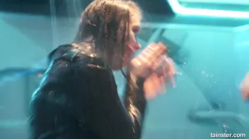 Sexy amateur chicks own the wet dancefloor Screencap 36 on sinx.preview.netperv.com