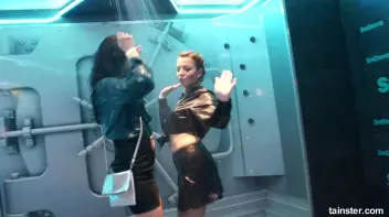 Sexy amateur chicks own the wet dancefloor Screencap 5 on sinx.preview.netperv.com