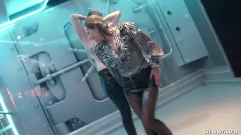 Sexy amateur chicks own the wet dancefloor Screencap 58 on sinx.preview.netperv.com