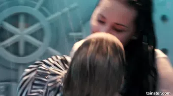 Sexy amateur chicks own the wet dancefloor Screencap 59 on sinx.preview.netperv.com