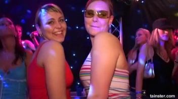 Blue Jean Babes Part 4 Cam 2 Screencap 104 on sinx.preview.netperv.com