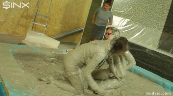 Sexy Professionals Mud Wrestling Mania Screencap 47 on sinx.preview.netperv.com