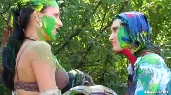 Extreme Finger Painting Goes Eurobabe Brawl Screencap 49 on sinx.preview.netperv.com