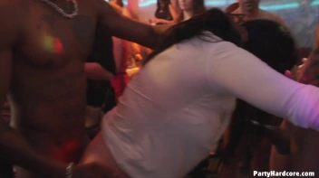 Party Hardcore Gone Crazy Vol. 9 Part 5 - Cam 3 Screencap 54 on sinx.preview.netperv.com