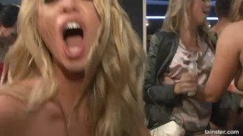 Gash Gamblers Part 3 - Cam 1 Screencap 23 on sinx.preview.netperv.com