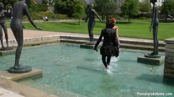 The Craziest Tourist Attraction In Town! Screencap 99 on sinx.preview.netperv.com