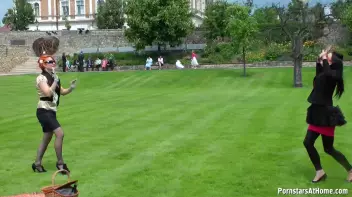 The Craziest Tourist Attraction In Town! Screencap 8 on sinx.preview.netperv.com