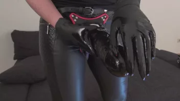 SOLO STRAPON Screencap 16 on sinx.preview.netperv.com