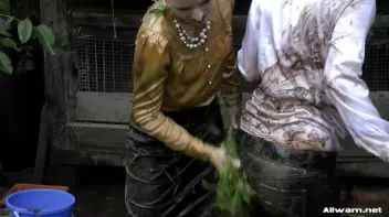 High Class Garden Mess Screencap 69 on sinx.preview.netperv.com