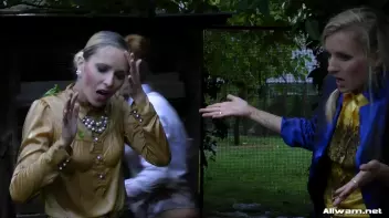 High Class Garden Mess Screencap 76 on sinx.preview.netperv.com