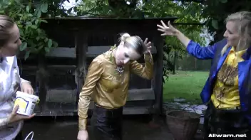 High Class Garden Mess Screencap 78 on sinx.preview.netperv.com