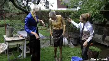 High Class Garden Mess Screencap 45 on sinx.preview.netperv.com