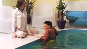 Sexy Water Soaked Apparel Screencap 40 on sinx.preview.netperv.com