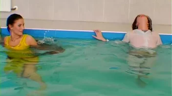 Sexy Water Soaked Apparel Screencap 51 on sinx.preview.netperv.com