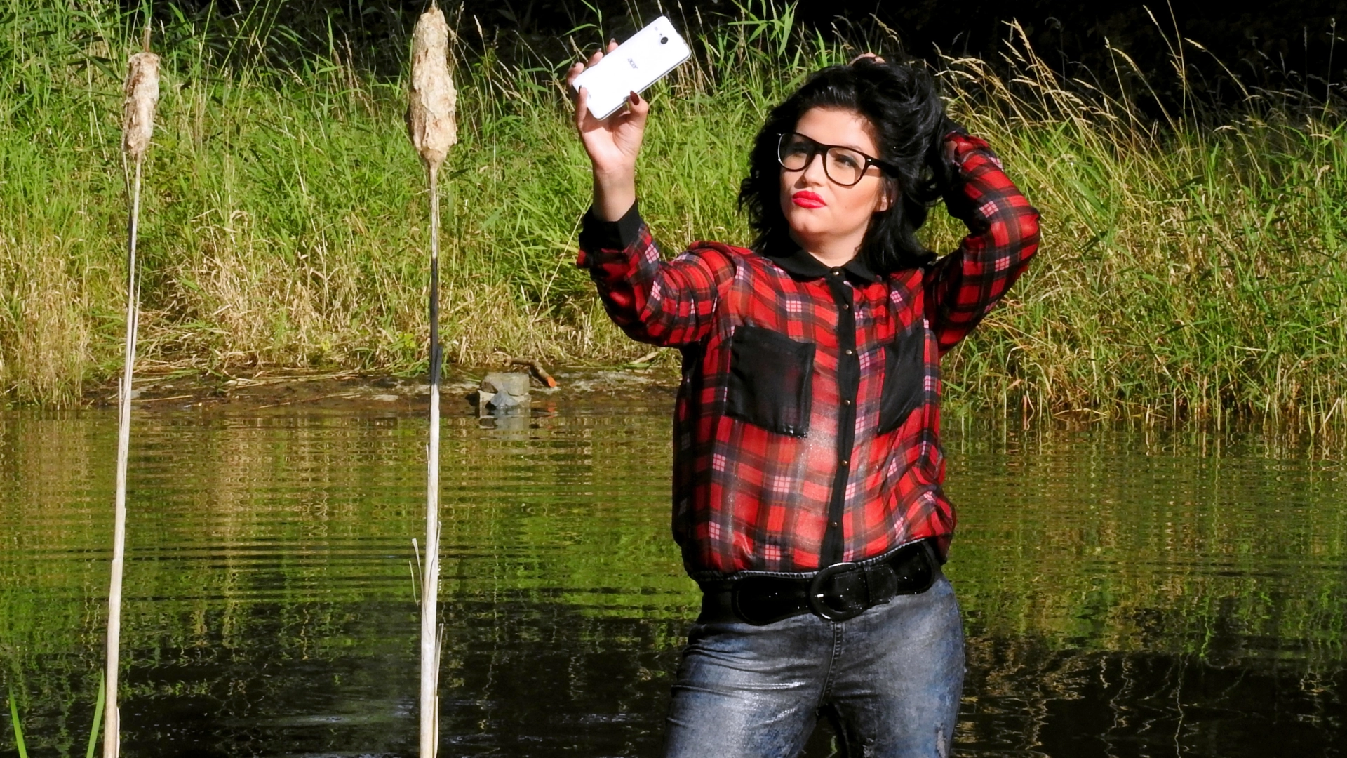 Mysterious Poser Falls Into The River - Cam 2 on sinx.preview.netperv.com