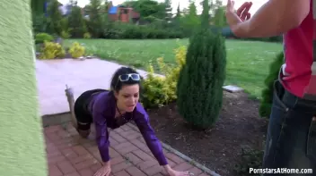 A Face For Fuckin' And Jizzing Screencap 2 on sinx.preview.netperv.com