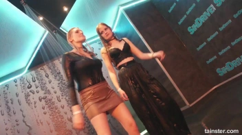 They Love It Wet and Frisky! Screencap 36 on sinx.preview.netperv.com