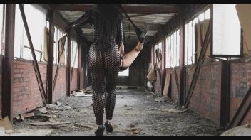 Im hängen durchgefickt Screencap 1 on sinx.preview.netperv.com